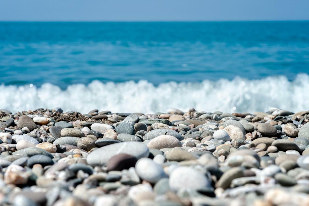 Capo dʼOrlando In Riva Al Mare B&B מראה חיצוני תמונה